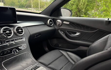 Mercedes-Benz C-Класс, 2017 год, 2 650 000 рублей, 16 фотография