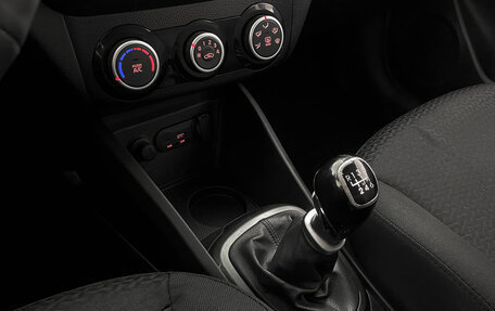 KIA Rio III рестайлинг, 2016 год, 819 000 рублей, 19 фотография
