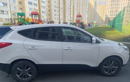 Hyundai ix35 I рестайлинг, 2014 год, 1 500 000 рублей, 10 фотография