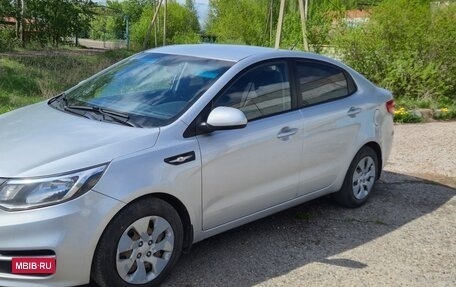 KIA Rio III рестайлинг, 2015 год, 915 000 рублей, 5 фотография