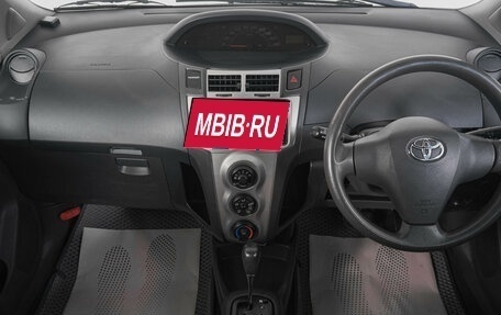 Toyota Vitz, 2009 год, 649 000 рублей, 14 фотография