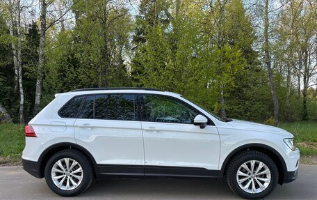 Volkswagen Tiguan II, 2018 год, 2 180 000 рублей, 6 фотография