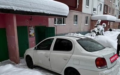 Toyota Platz, 2003 год, 300 000 рублей, 1 фотография