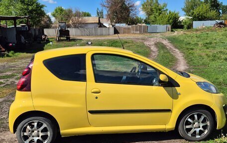 Peugeot 107 I рестайлинг, 2012 год, 550 000 рублей, 1 фотография