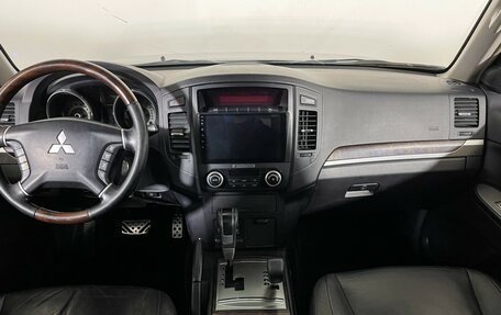 Mitsubishi Pajero IV, 2008 год, 1 247 000 рублей, 12 фотография