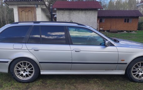 BMW 5 серия, 1999 год, 430 000 рублей, 3 фотография