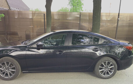 Mazda 6, 2017 год, 1 900 000 рублей, 2 фотография