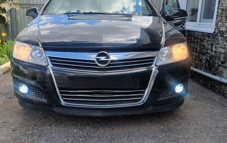 Opel Astra J, 2012 год, 800 000 рублей, 4 фотография