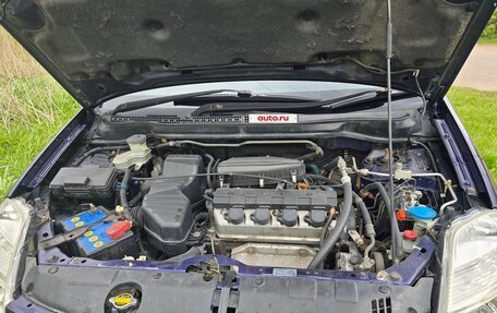 Honda Stream I рестайлинг, 2002 год, 465 000 рублей, 9 фотография