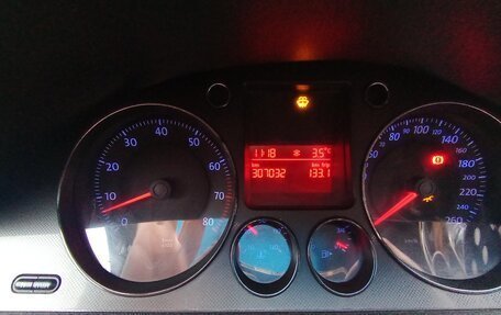 Volkswagen Passat B6, 2006 год, 630 000 рублей, 3 фотография