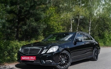 Mercedes-Benz E-Класс, 2011 год, 1 555 000 рублей, 4 фотография