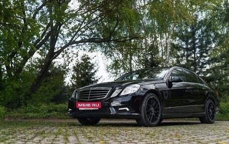 Mercedes-Benz E-Класс, 2011 год, 1 555 000 рублей, 8 фотография