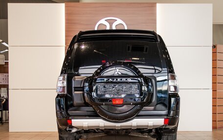 Mitsubishi Pajero IV, 2011 год, 1 655 000 рублей, 5 фотография