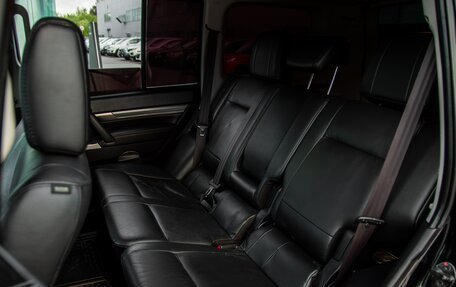 Mitsubishi Pajero IV, 2011 год, 1 655 000 рублей, 22 фотография