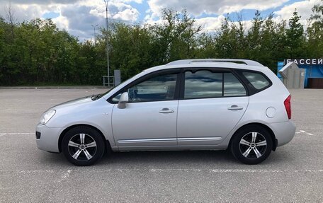 KIA Carens III (RP), 2011 год, 880 000 рублей, 4 фотография