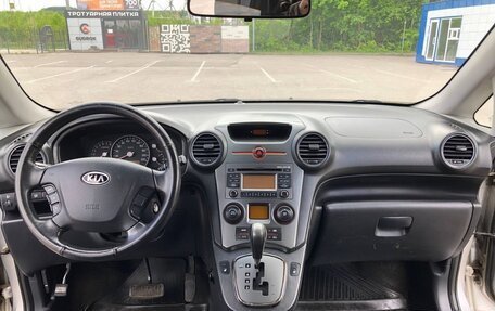 KIA Carens III (RP), 2011 год, 880 000 рублей, 11 фотография