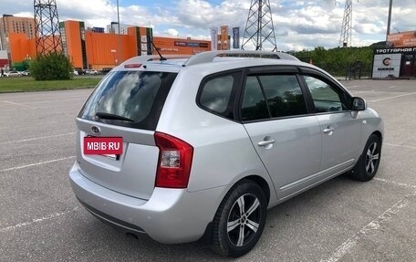 KIA Carens III (RP), 2011 год, 880 000 рублей, 7 фотография