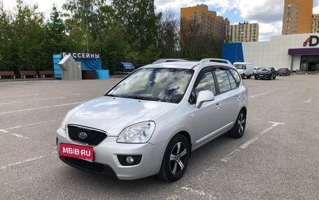 KIA Carens III (RP), 2011 год, 880 000 рублей, 3 фотография