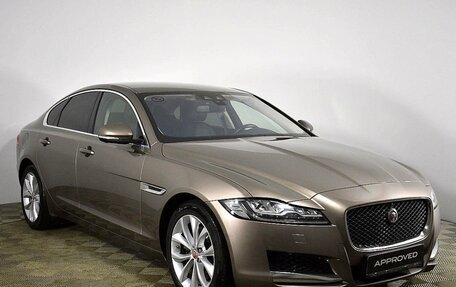 Jaguar XF II, 2016 год, 2 600 000 рублей, 17 фотография