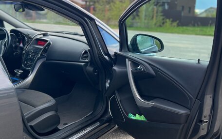 Opel Astra J, 2011 год, 780 000 рублей, 8 фотография