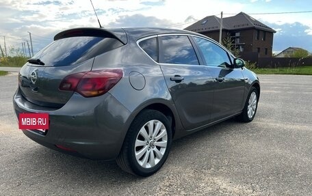 Opel Astra J, 2011 год, 780 000 рублей, 6 фотография