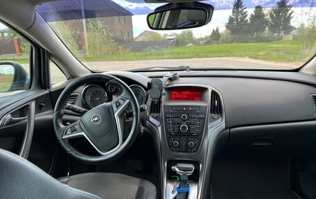 Opel Astra J, 2011 год, 780 000 рублей, 9 фотография