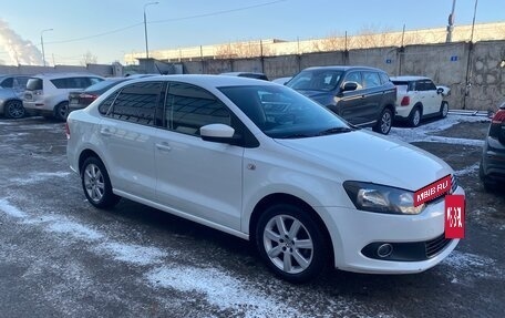 Volkswagen Polo VI (EU Market), 2013 год, 950 000 рублей, 2 фотография