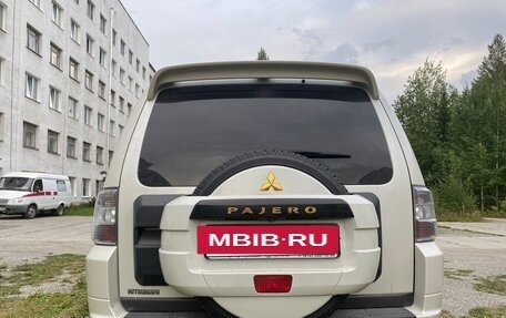 Mitsubishi Pajero IV, 2014 год, 3 500 000 рублей, 2 фотография