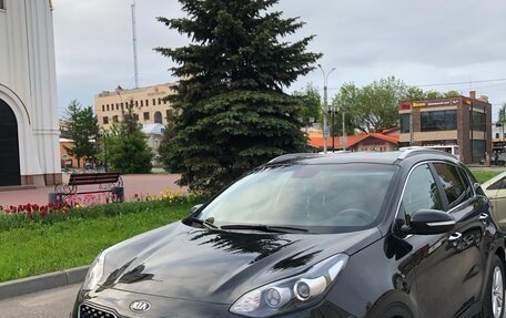 KIA Sportage IV рестайлинг, 2018 год, 2 250 000 рублей, 2 фотография