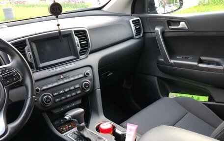 KIA Sportage IV рестайлинг, 2018 год, 2 250 000 рублей, 4 фотография