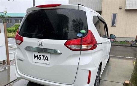 Honda Freed II, 2020 год, 1 500 000 рублей, 4 фотография
