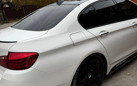 BMW 5 серия, 2015 год, 2 850 000 рублей, 4 фотография