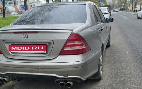 Mercedes-Benz C-Класс, 2006 год, 700 000 рублей, 5 фотография