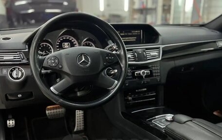 Mercedes-Benz E-Класс, 2012 год, 2 300 000 рублей, 9 фотография
