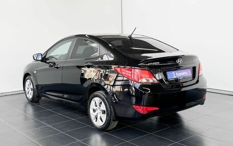 Hyundai Solaris II рестайлинг, 2015 год, 1 070 000 рублей, 4 фотография