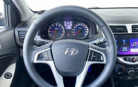 Hyundai Solaris II рестайлинг, 2015 год, 1 070 000 рублей, 9 фотография