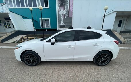 Mazda 3, 2017 год, 1 800 000 рублей, 3 фотография