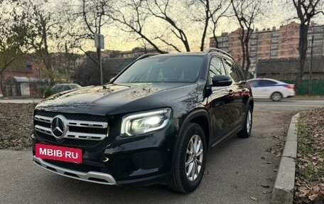 Mercedes-Benz GLB, 2021 год, 3 650 000 рублей, 2 фотография