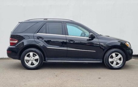 Mercedes-Benz M-Класс, 2010 год, 1 600 000 рублей, 4 фотография