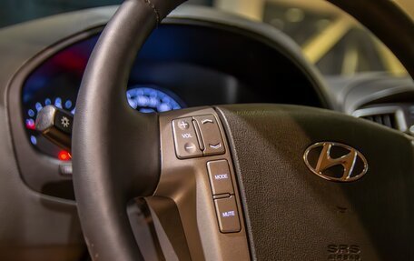 Hyundai H-1 II рестайлинг, 2017 год, 2 395 000 рублей, 11 фотография
