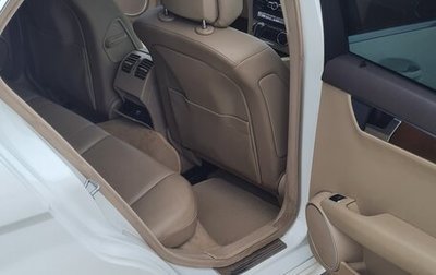 Mercedes-Benz C-Класс, 2011 год, 1 200 000 рублей, 1 фотография
