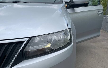 Skoda Rapid I, 2018 год, 1 260 000 рублей, 4 фотография