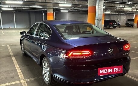 Volkswagen Passat B8 рестайлинг, 2016 год, 1 550 000 рублей, 4 фотография
