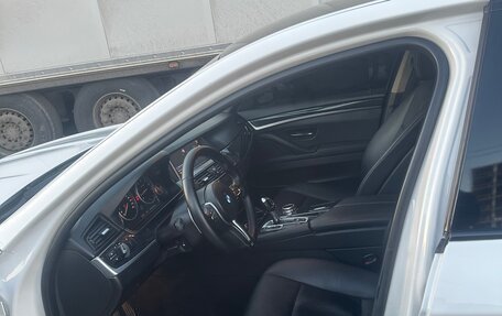 BMW 5 серия, 2012 год, 1 750 000 рублей, 6 фотография