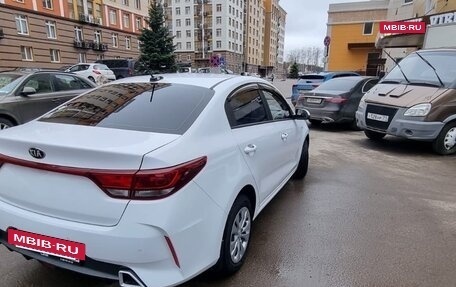 KIA Rio IV, 2021 год, 1 900 000 рублей, 3 фотография