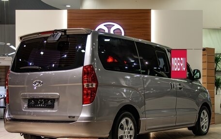Hyundai Grand Starex Grand Starex I рестайлинг 2, 2014 год, 1 955 000 рублей, 6 фотография