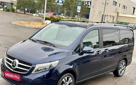 Mercedes-Benz V-Класс, 2017 год, 5 500 000 рублей, 8 фотография