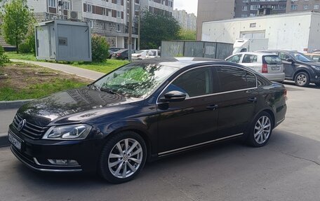 Volkswagen Passat B7, 2012 год, 1 450 000 рублей, 2 фотография