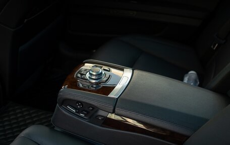 BMW 7 серия, 2010 год, 1 620 000 рублей, 36 фотография
