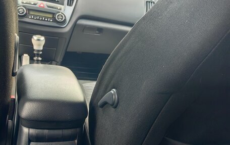 KIA cee'd I рестайлинг, 2009 год, 850 000 рублей, 13 фотография